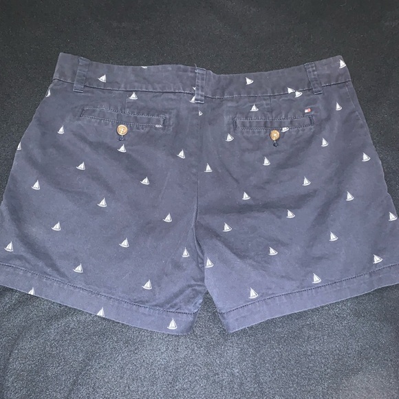 Tommy Hilfiger Boat Shorts - Picture 2 of 4